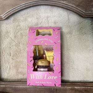 Bath & Body Works Pink Champagne Gift Set